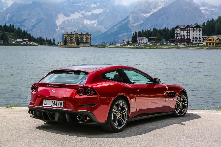  Ferrari GTC4Lusso 2016 года  (WW) (фото 20 из 58)